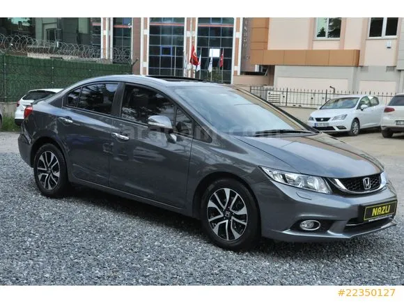 Honda Civic 1.6 i-VTEC Executive Image 8