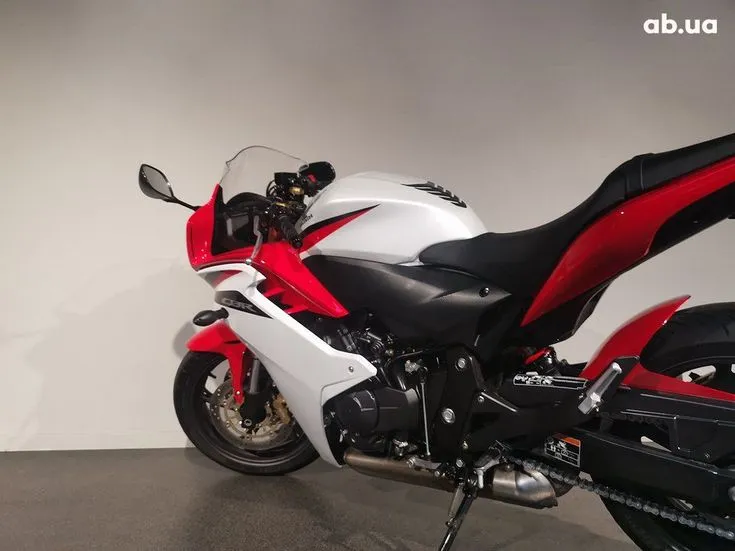 Honda CBR Image 3