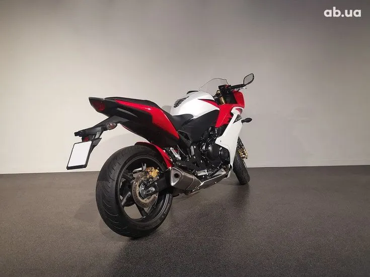 Honda CBR Image 8